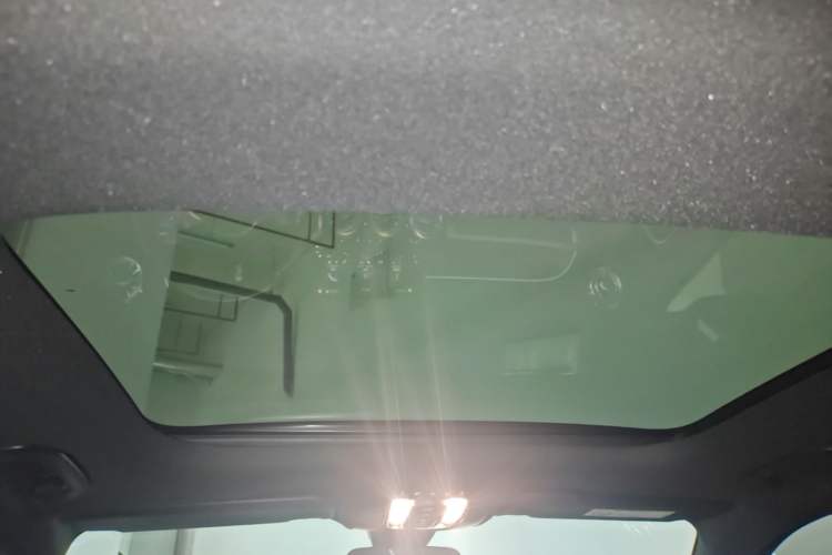 Used Mercedes-Benz GLB 2021 GLB 200 Dynamic Edition Headliner