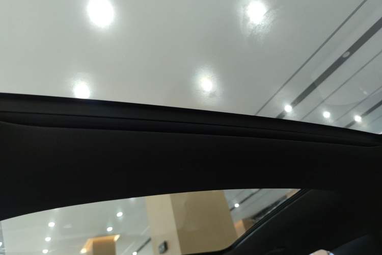 Used Mercedes-Benz GLB 2021 GLB 200 Dynamic Edition Headliner