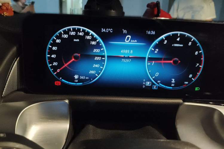 Used Mercedes-Benz GLB 2021 GLB 180 Fashion Model Instrument Cluster