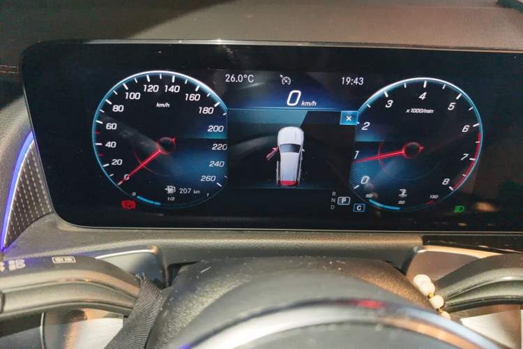 Used Mercedes-Benz GLB 2021 GLB 200 Dynamic Edition Instrument Cluster