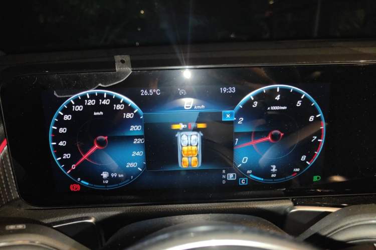 Used Mercedes-Benz GLB 2021 GLB 200 Fashion Model Instrument Cluster