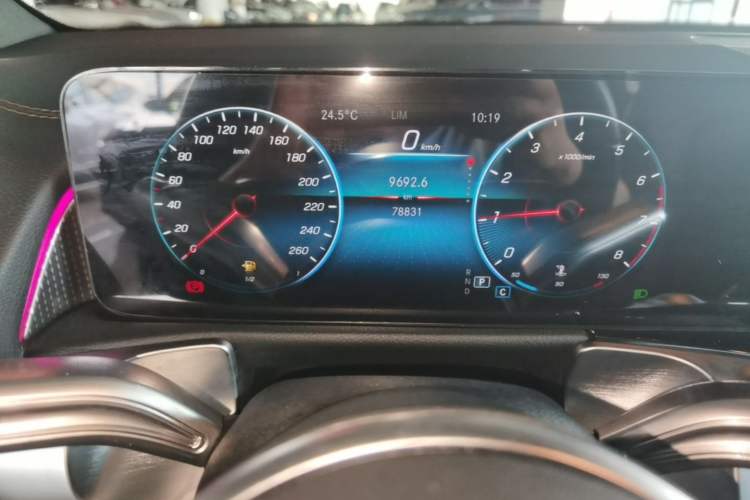 Used Mercedes-Benz GLB 2021 GLB 200 Dynamic Edition Instrument Cluster