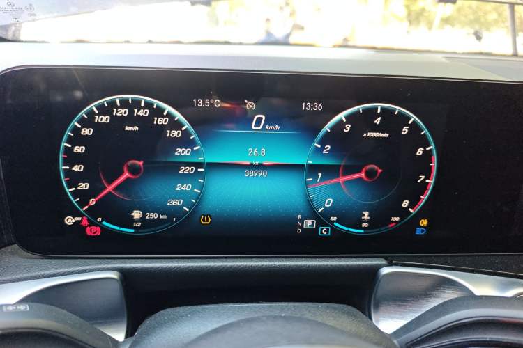 Used Mercedes-Benz GLB 2021 GLB 200 Dynamic Edition Instrument Cluster