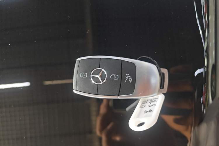 Used Mercedes-Benz GLB 2021 GLB 200 4MATIC Interior 1