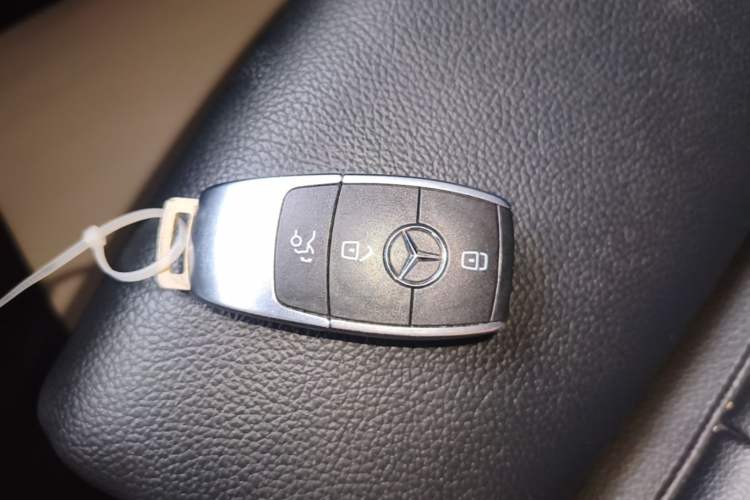 Used Mercedes-Benz GLB 2021 GLB 200 Fashion Model Interior 1