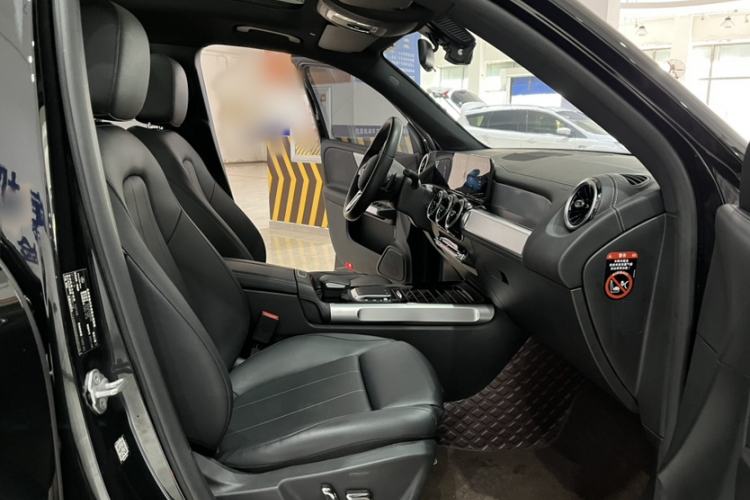 Used Mercedes-Benz GLB 2021 GLB 180 Dynamic Edition Interior 10