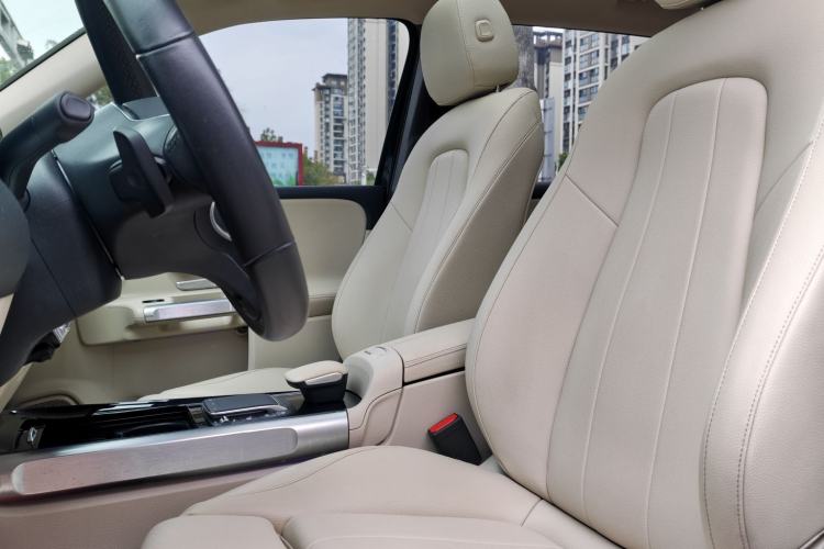 Used Mercedes-Benz GLB 2021 GLB 200 Fashion Model Interior 2