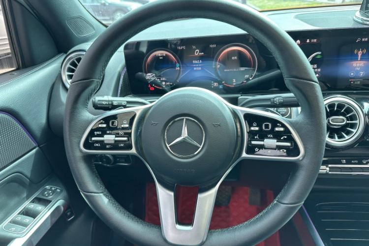Used Mercedes-Benz GLB 2021 GLB 200 Dynamic Edition Interior 2