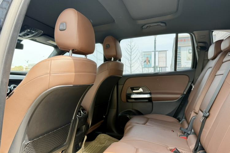 Used Mercedes-Benz GLB 2021 GLB 200 Fashion Model Interior 2