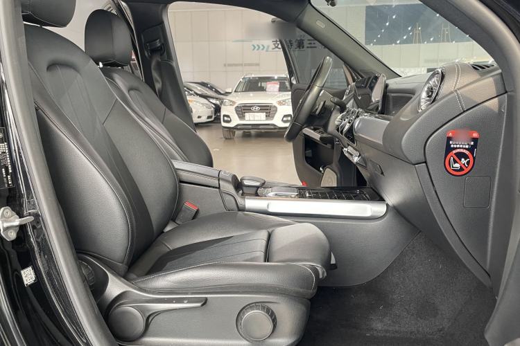 Used Mercedes-Benz GLB 2021 GLB 200 Dynamic Edition Interior 3