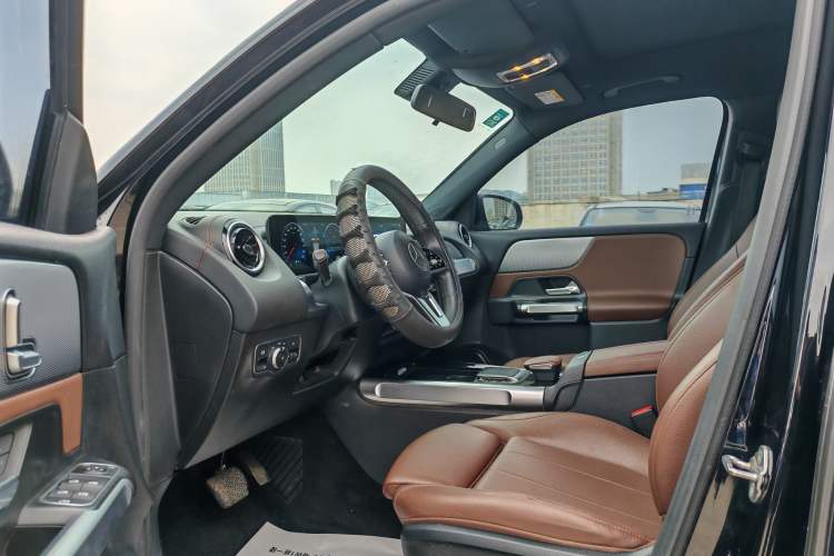 Used Mercedes-Benz GLB 2021 GLB 180 Dynamic Edition Interior 3