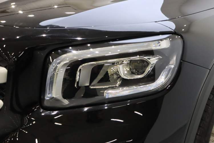 Used Mercedes-Benz GLB 2021 GLB 200 Dynamic Edition Interior 3