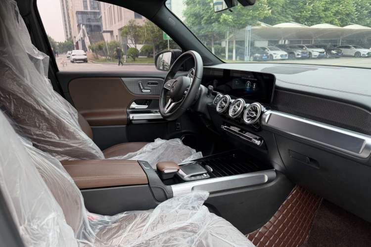 Used Mercedes-Benz GLB 2021 GLB 200 Fashion Model Interior 3