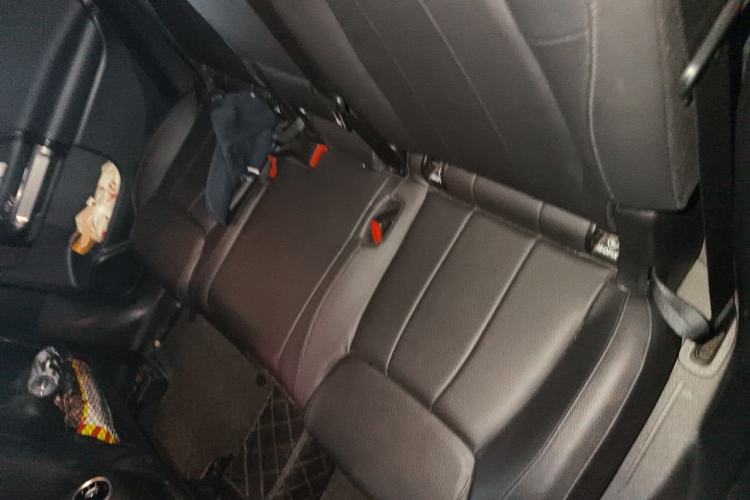 Used Mercedes-Benz GLB 2021 GLB 200 Dynamic Edition Interior 4