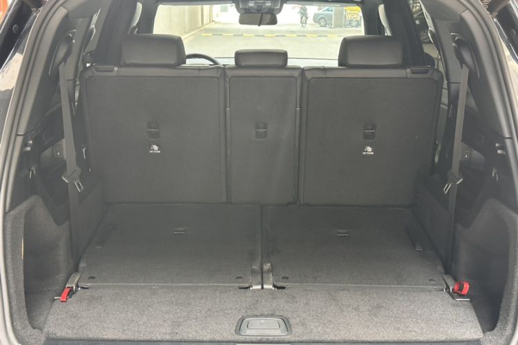 Used Mercedes-Benz GLB 2021 GLB 200 4MATIC Interior 6