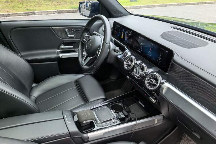 Used Mercedes-Benz GLB 2021 GLB 200 Fashion Model Interior 9