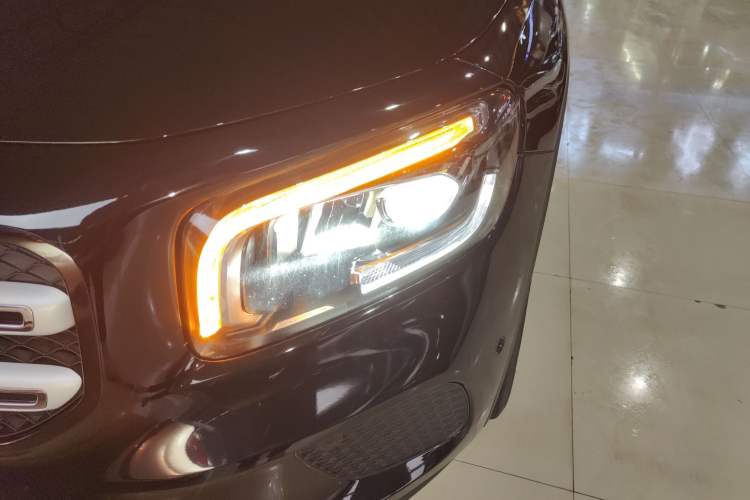Used Mercedes-Benz GLB 2021 GLB 200 Dynamic Edition Left Front Headlight