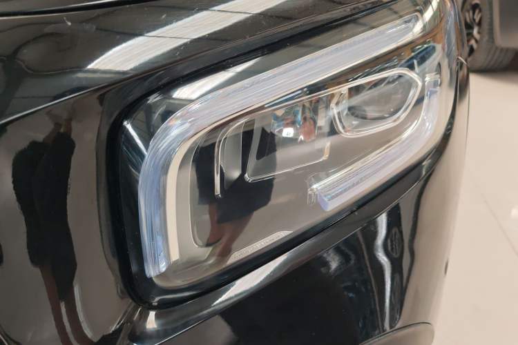 Used Mercedes-Benz GLB 2021 GLB 200 Dynamic Edition Left Front Headlight