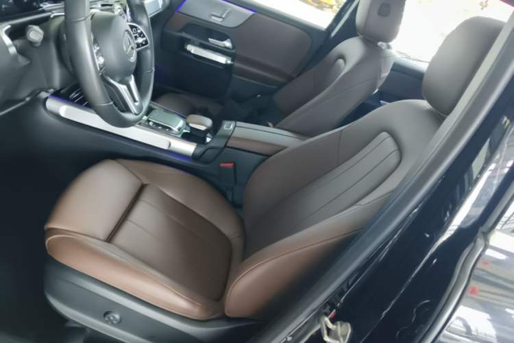 Used Mercedes-Benz GLB 2021 GLB 200 Dynamic Edition Left Front Seat