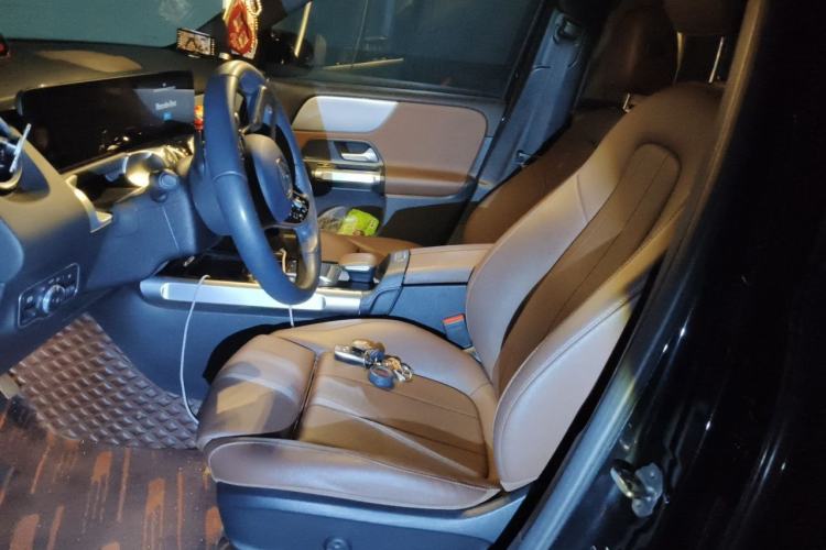 Used Mercedes-Benz GLB 2021 GLB 180 Fashion Model Left Front Seat
