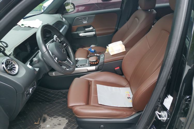 Used Mercedes-Benz GLB 2021 GLB 200 Fashion Model Left Front Seat