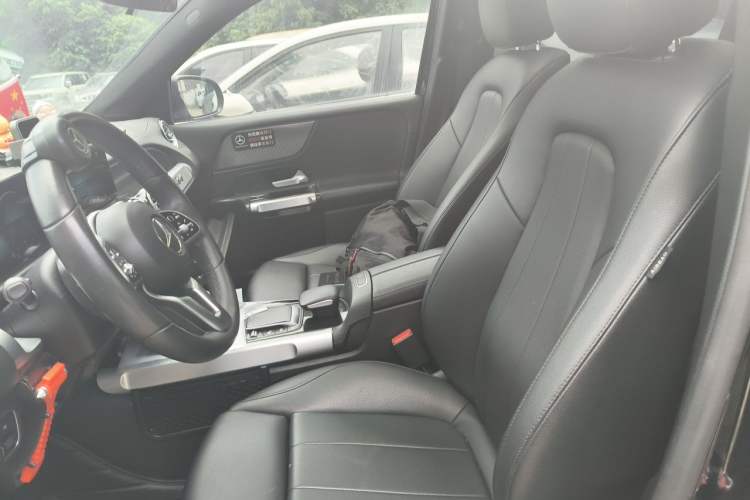 Used Mercedes-Benz GLB 2021 GLB 200 Dynamic Edition Left Front Seat