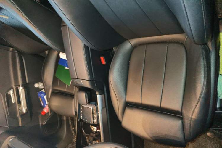Used Mercedes-Benz GLB 2021 GLB 200 Dynamic Edition Left Front Seat