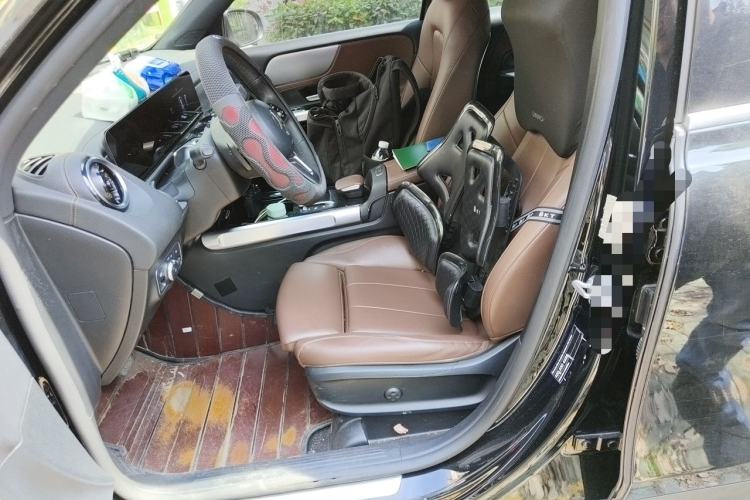 Used Mercedes-Benz GLB 2021 GLB 180 Dynamic Edition Left Front Seat