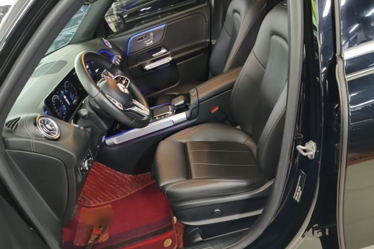Used Mercedes-Benz GLB 2021 GLB 200 Fashion Model Left Front Seat