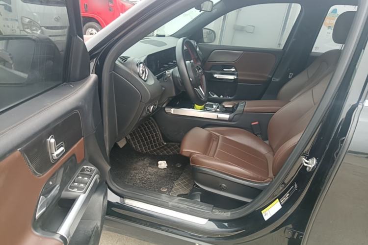 Used Mercedes-Benz GLB 2021 GLB 200 Dynamic Edition Left Front Seat