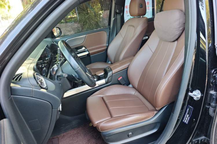 Used Mercedes-Benz GLB 2021 GLB 200 Dynamic Edition Left Front Seat