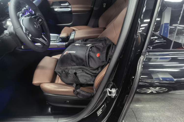 Used Mercedes-Benz GLB 2021 GLB 200 Fashion Model Left Front Seat