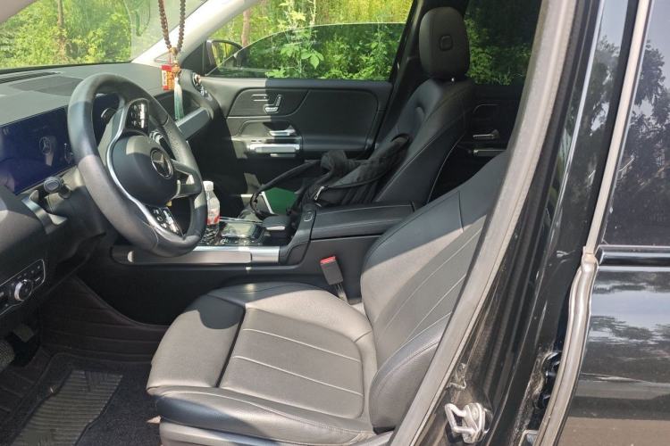 Used Mercedes-Benz GLB 2021 GLB 200 4MATIC Left Front Seat