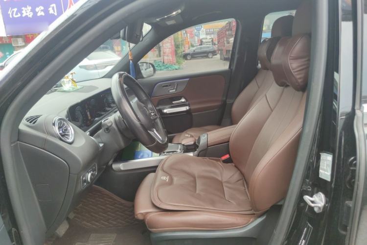 Used Mercedes-Benz GLB 2021 GLB 200 Fashion Model Left Front Seat