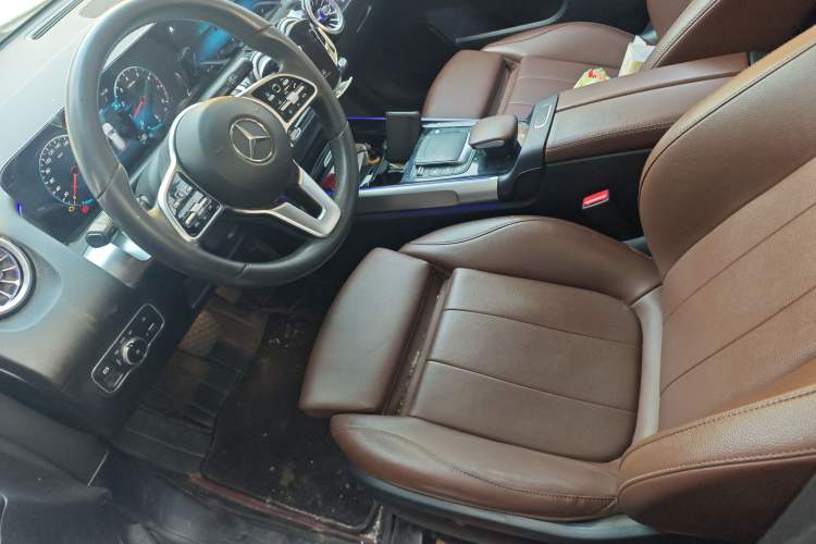 Used Mercedes-Benz GLB 2021 GLB 200 Fashion Model Left Front Seat