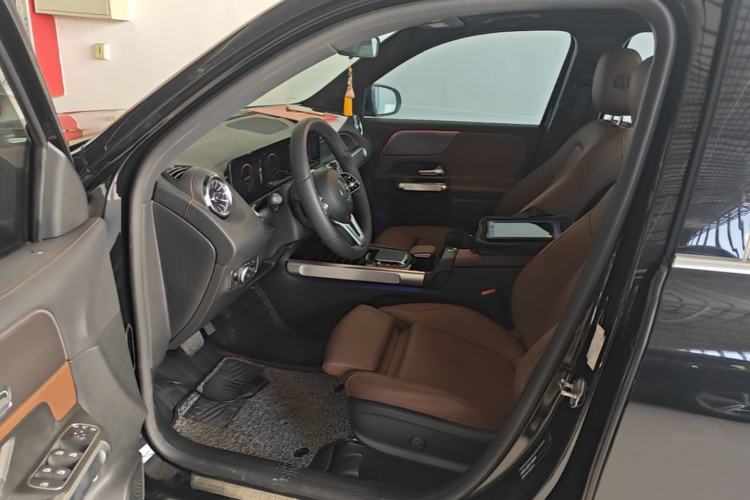 Used Mercedes-Benz GLB 2021 GLB 200 Dynamic Edition Left Front Seat