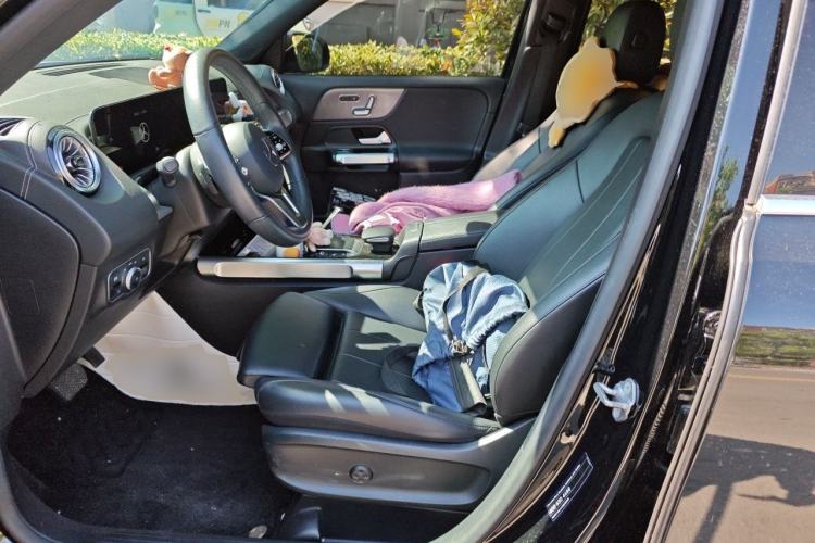 Used Mercedes-Benz GLB 2021 GLB 200 Fashion Model Left Front Seat