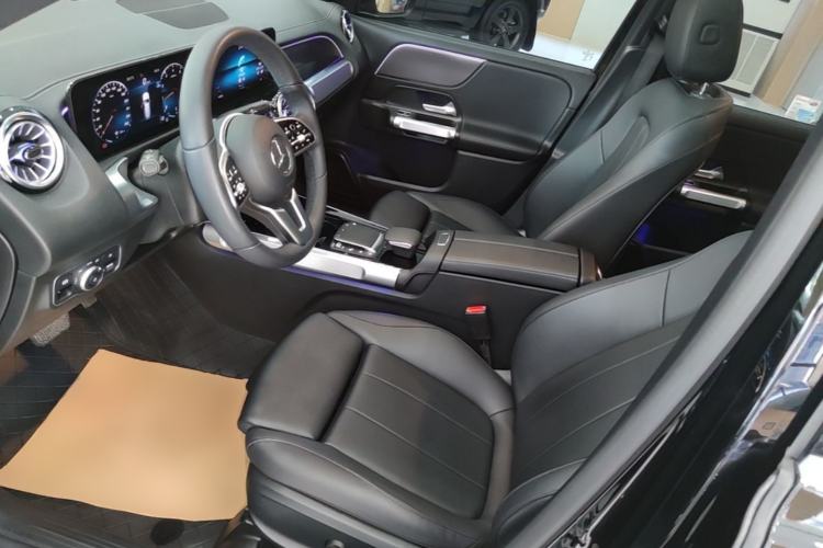 Used Mercedes-Benz GLB 2021 GLB 200 Dynamic Edition Left Front Seat