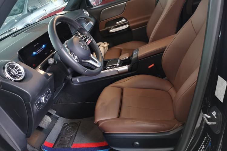 Used Mercedes-Benz GLB 2021 GLB 200 Dynamic Edition Left Front Seat