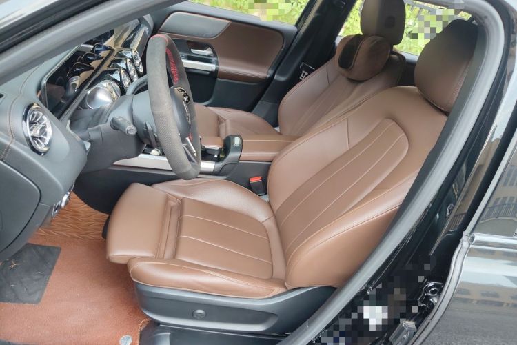 Used Mercedes-Benz GLB 2021 GLB 180 Fashion Model Left Front Seat