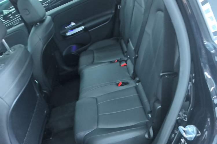 Used Mercedes-Benz GLB 2021 GLB 200 Dynamic Edition Left Rear Seat