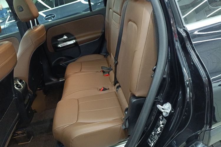 Used Mercedes-Benz GLB 2021 GLB 200 Fashion Model Left Rear Seat
