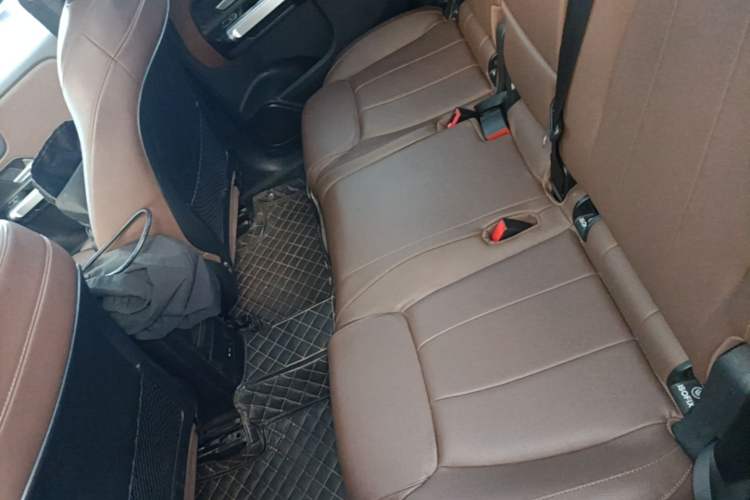 Used Mercedes-Benz GLB 2021 GLB 200 Dynamic Edition Left Rear Seat