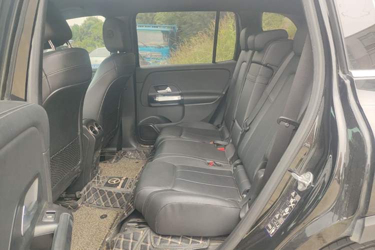 Used Mercedes-Benz GLB 2021 GLB 200 Fashion Model Left Rear Seat