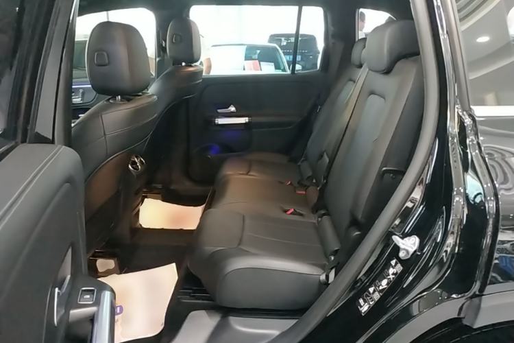 Used Mercedes-Benz GLB 2021 GLB 200 Fashion Model Left Rear Seat