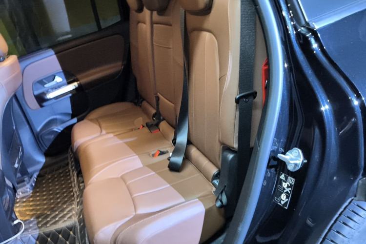 Used Mercedes-Benz GLB 2021 GLB 200 Dynamic Edition Left Rear Seat