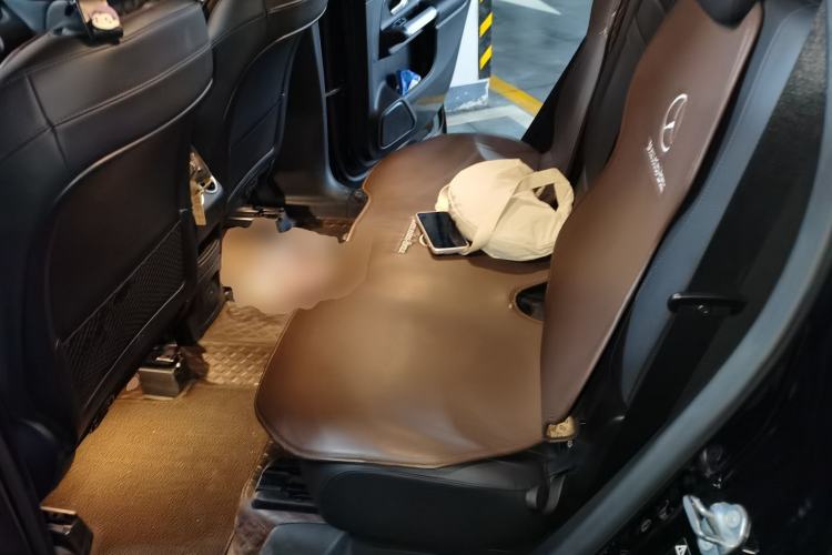 Used Mercedes-Benz GLB 2021 GLB 200 Fashion Model Left Rear Seat