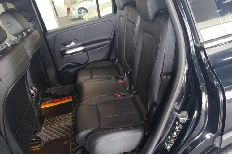 Used Mercedes-Benz GLB 2021 GLB 200 Fashion Model Left Rear Seat