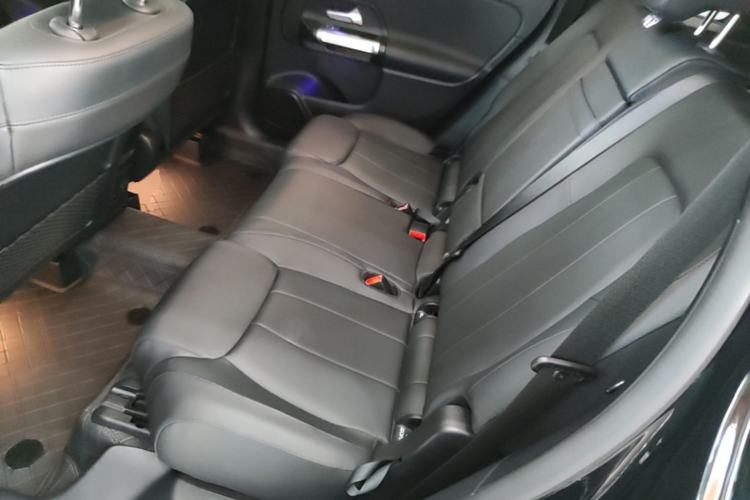 Used Mercedes-Benz GLB 2021 GLB 200 Dynamic Edition Left Rear Seat