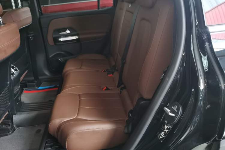 Used Mercedes-Benz GLB 2021 GLB 200 Dynamic Edition Left Rear Seat